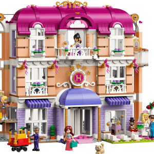 LEGO Friends Heartlake City Grand Hotel 42704